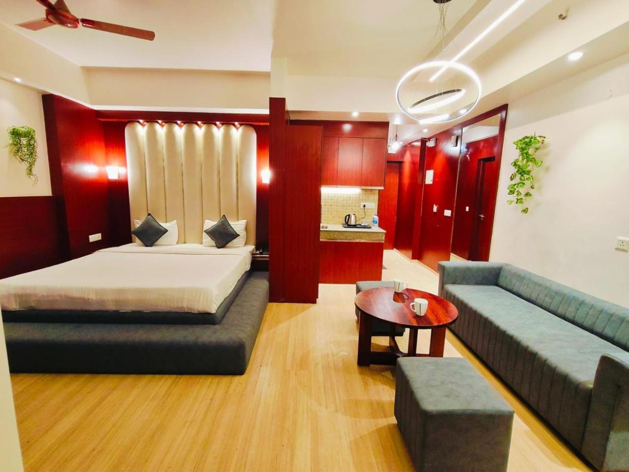 The Grace Residency - Gomtinagar, Lucknow Aparthotel Kültér fotó