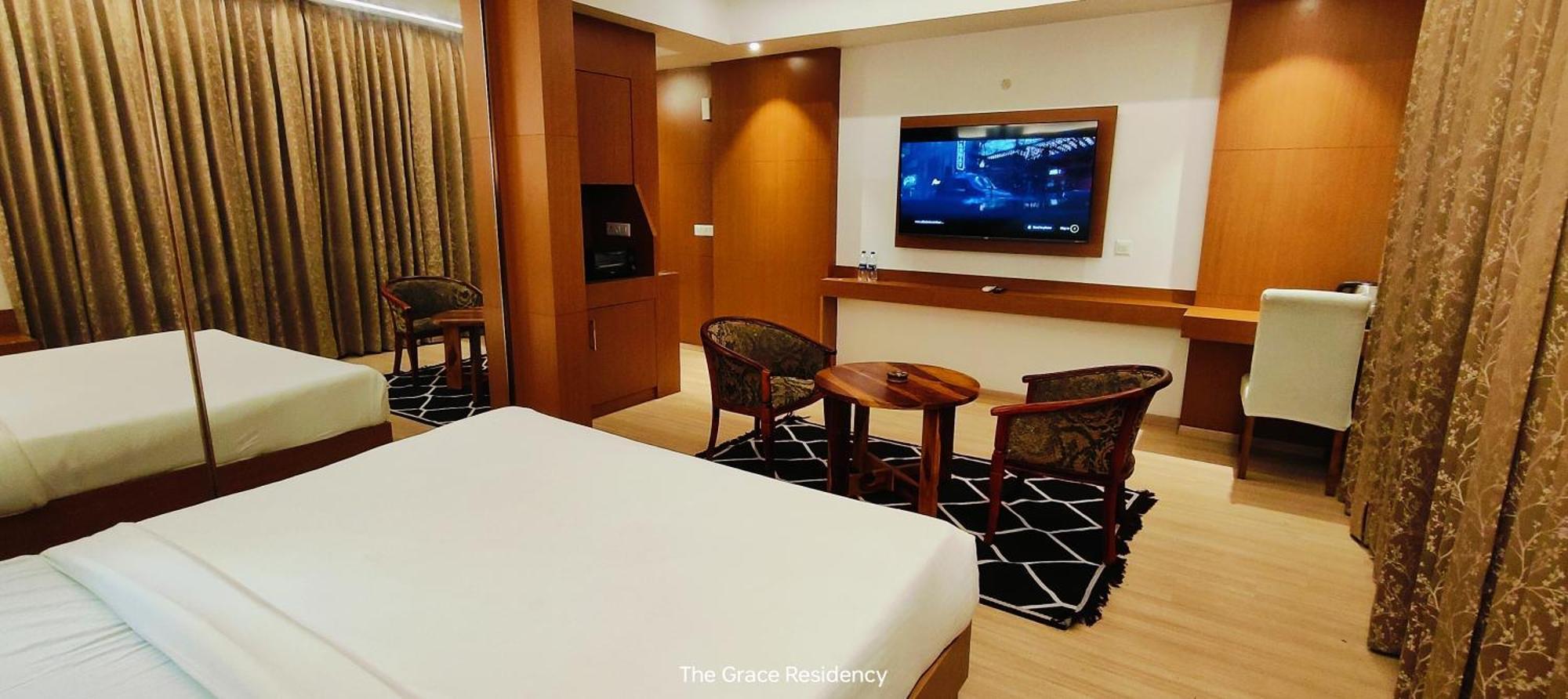 The Grace Residency - Gomtinagar, Lucknow Aparthotel Kültér fotó