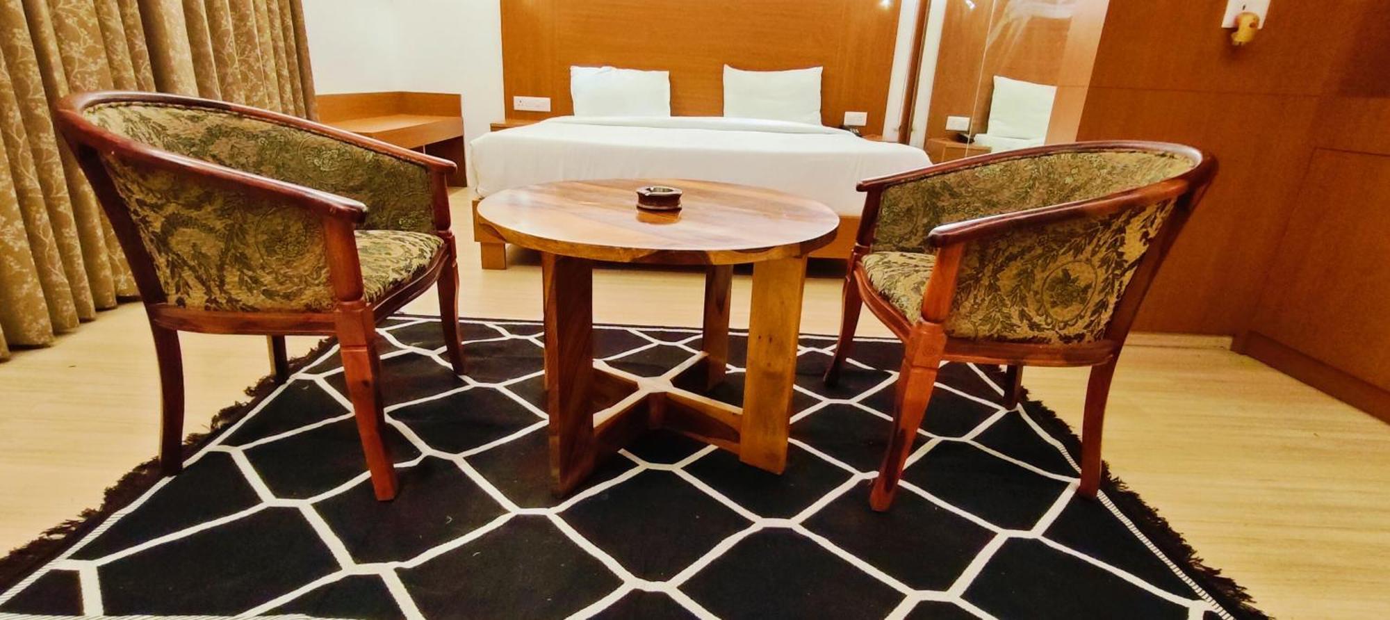 The Grace Residency - Gomtinagar, Lucknow Aparthotel Kültér fotó